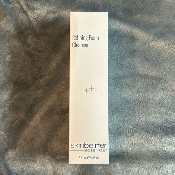 NIB SKINBETTER Science Refining Foam cleanser - Picture 1 of 6
